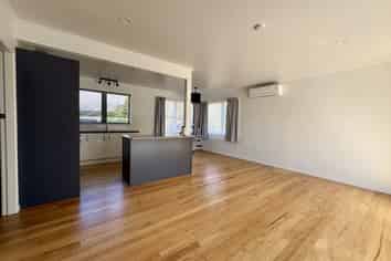 98 Grandvue Road, Kawaha Point