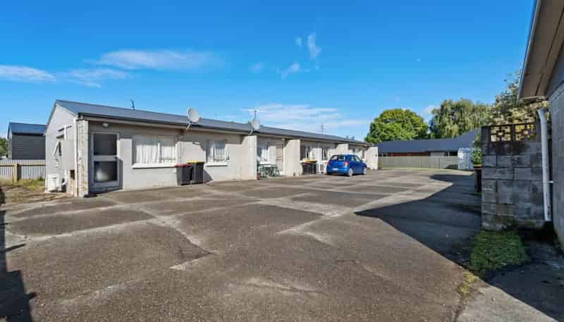 1/51 Louisa Street, Gladstone