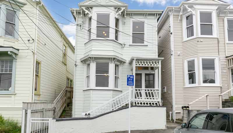 19 Colombo Street, Newtown