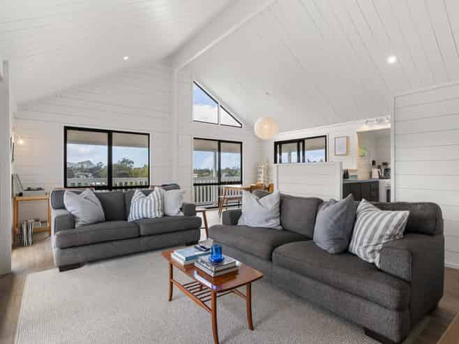 1210 Hikuai Settlement Road, Pauanui