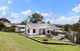 1210 Hikuai Settlement Road, Pauanui