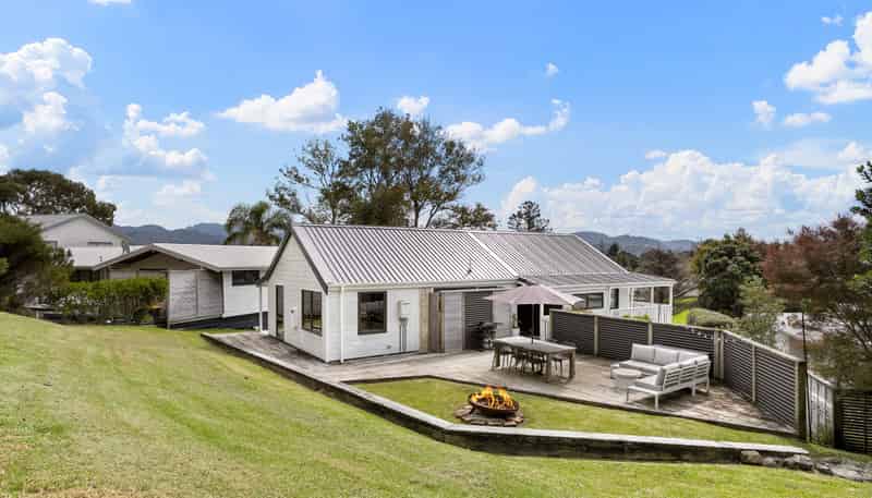 1210 Hikuai Settlement Road, Pauanui