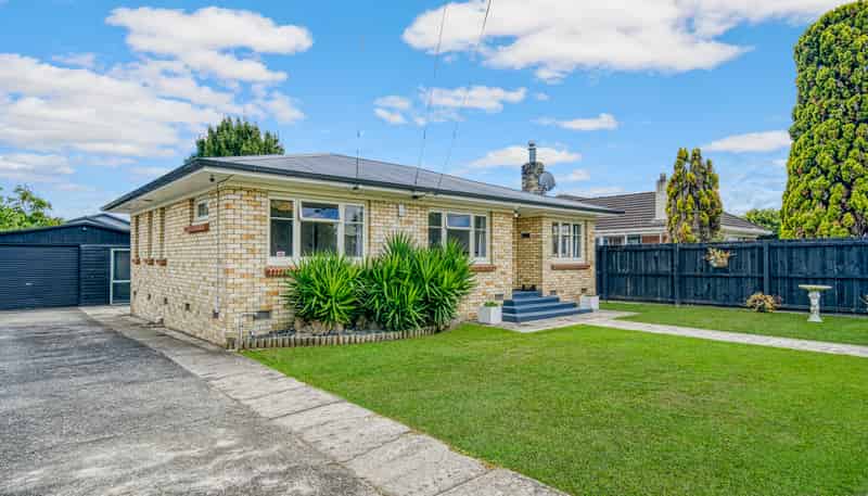 1/42 Grove Road, Papakura