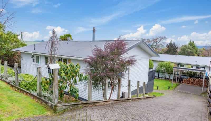 70 Te Hatepe Avenue, Hilltop