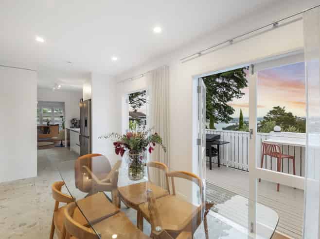 33 Island Bay Road, Beach Haven