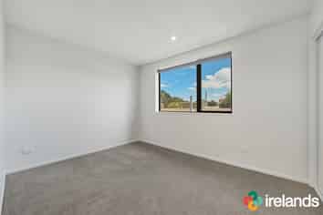 1/54 Rhona Street, Linwood