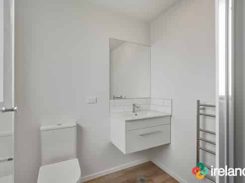 1/54 Rhona Street, Linwood