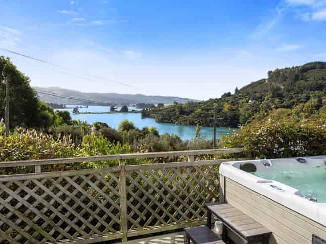 152 Doctors Point Road, Waitati