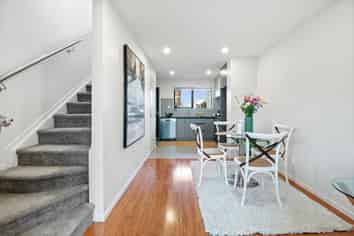 35 Red Arches Road, Henderson