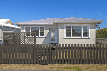 73 De Lautour Road, Inner Kaiti