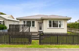 73 De Lautour Road, Inner Kaiti