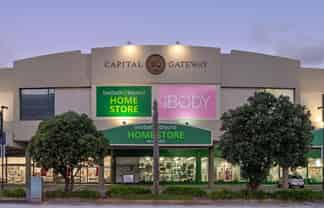 Popular Position with Parking