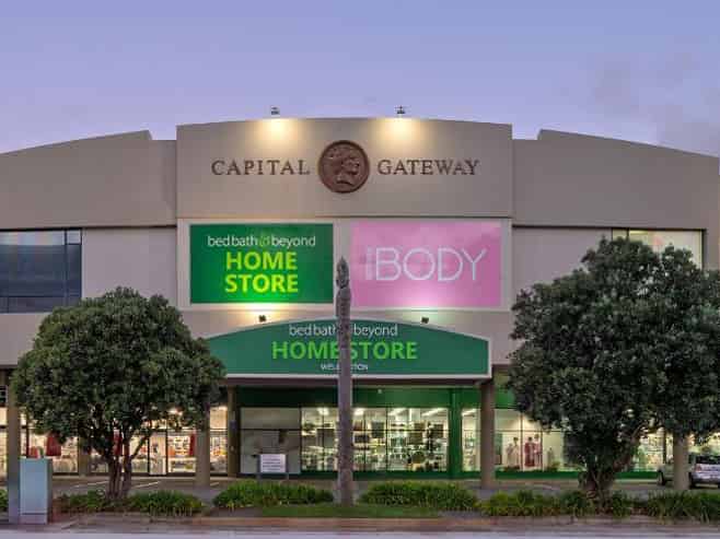 Popular Position with Parking