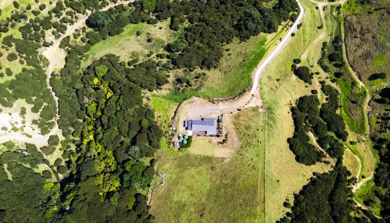 998 Thames Coast SH25 Road, Thames