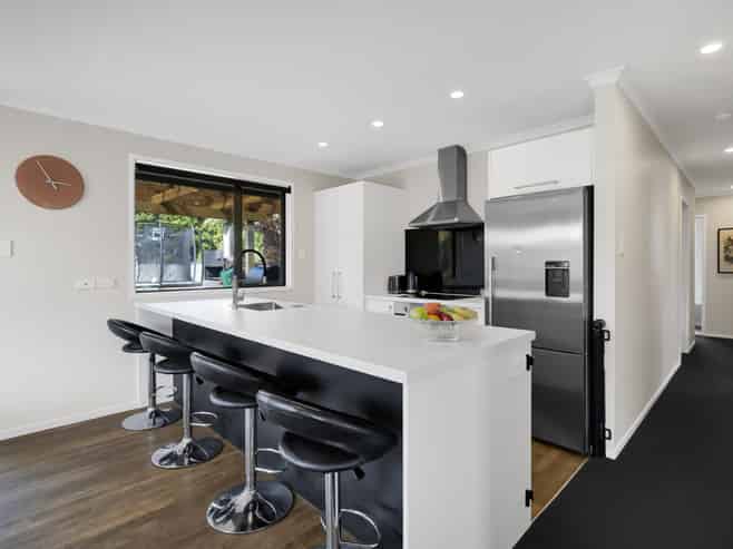 513 Richmond Road, Lepperton