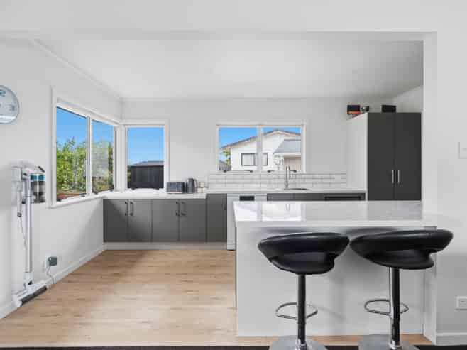 102 Cartwright Road, Onerahi