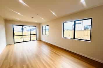 31 Christella Street, Flat Bush