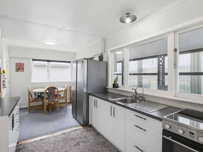 79 Park Avenue, Waitarere Beach