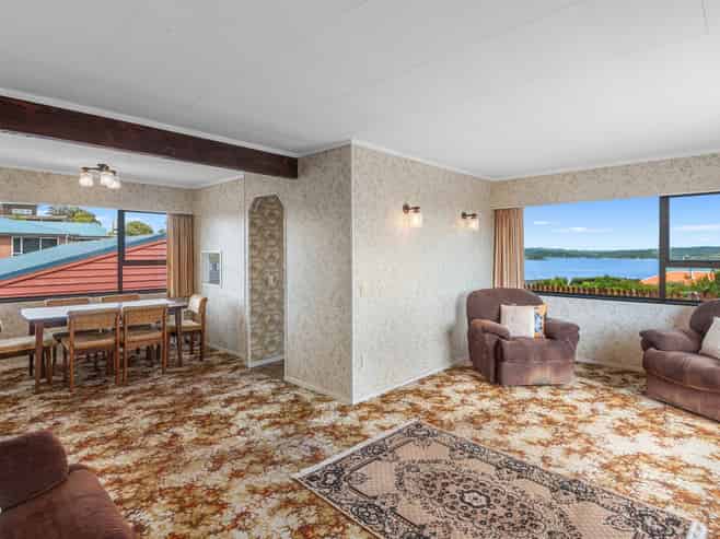 10 Gould Street, Russell