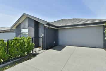 16 Contrail Street, Wigram