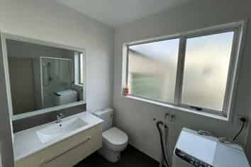 2/43 Elizabeth Street, Riccarton