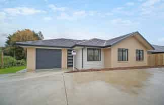 11 Anne Burton Drive, Warkworth