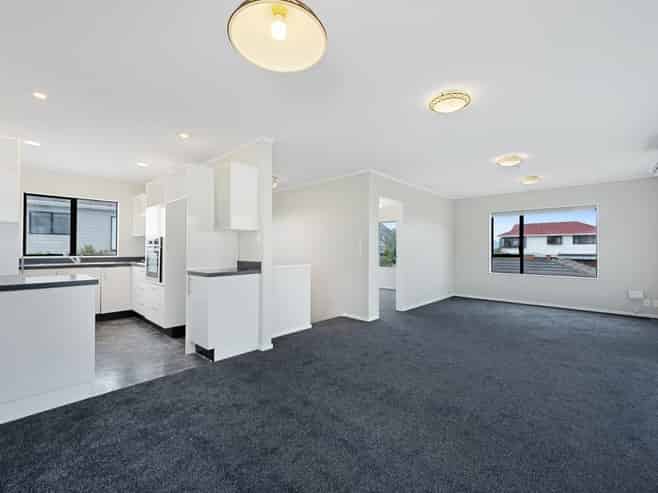 a/8 Shastri Terrace, Khandallah