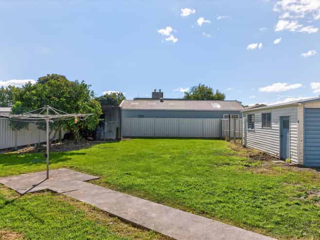 117 Main Road, Makaraka