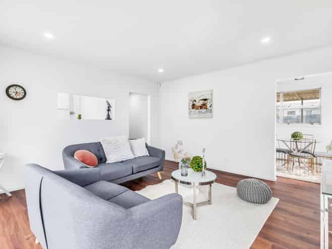 63 Smiths Avenue, Papakura