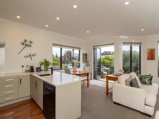 334C Rosetta Road, Raumati Beach