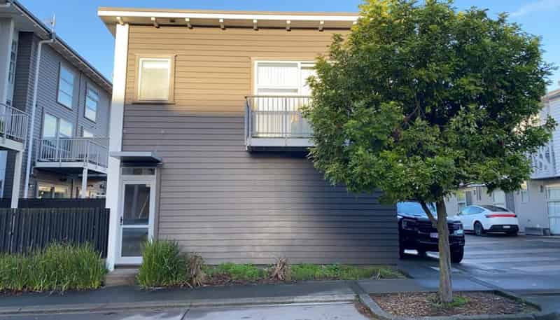 studio/154 Hobsonville Point Road, Hobsonville