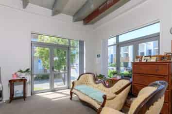 Ground flo/154  Hobsonville Point Road , Hobsonville