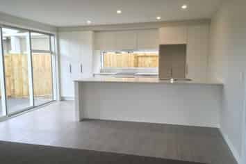 47 St Pauls Drive, Brookfield