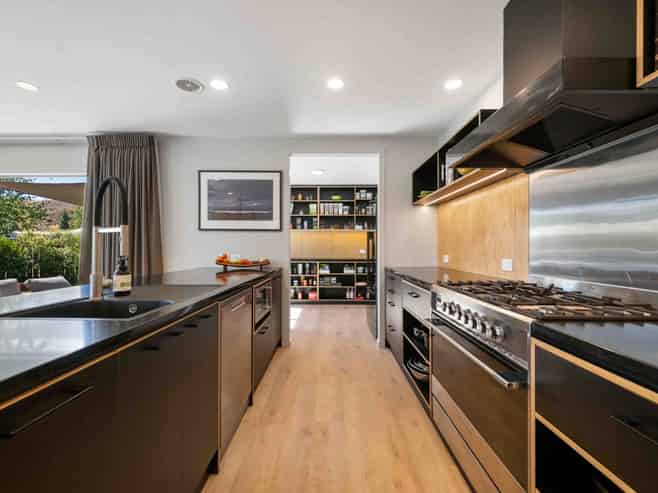 1 Elizabeth Place, Clyde