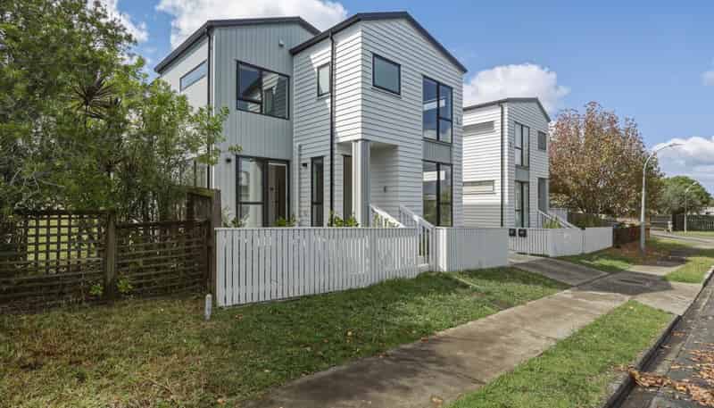 7D Buisson Glade, West Harbour