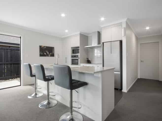 14 Eastbank Drive, Katikati