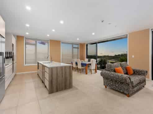 (501)302/1 Cavalli Road, Long Bay