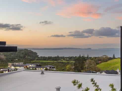 (501)302/1 Cavalli Road, Long Bay