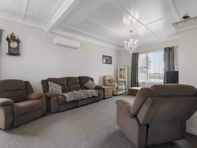 50 Fantham Street, Hawera
