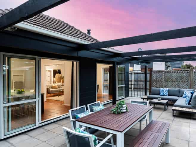 12 Heathglen Avenue, Parklands