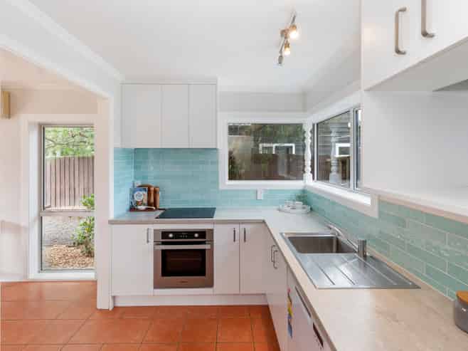 12 Heathglen Avenue, Parklands