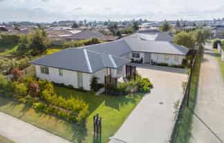 218 Borman Road, Rototuna North