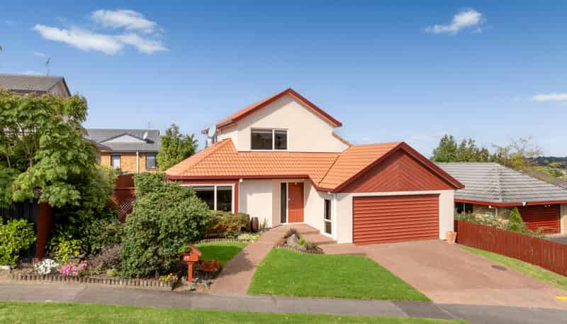 97 Gosford Drive, Botany Downs