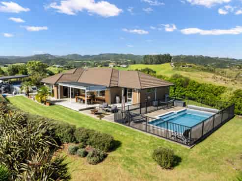 50 Waionehu Road, Waipu