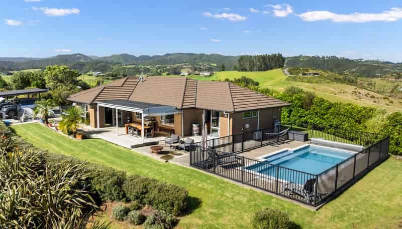 50 Waionehu Road, Waipu