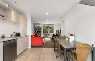 6/54 Champion Street, Saint Albans