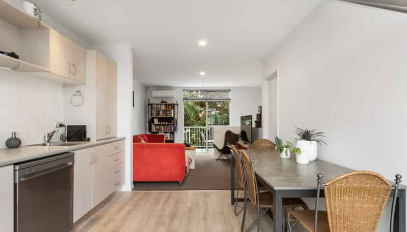 6/54 Champion Street, Saint Albans