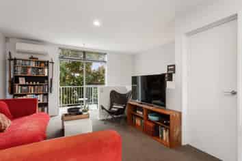 6/54 Champion Street, Saint Albans