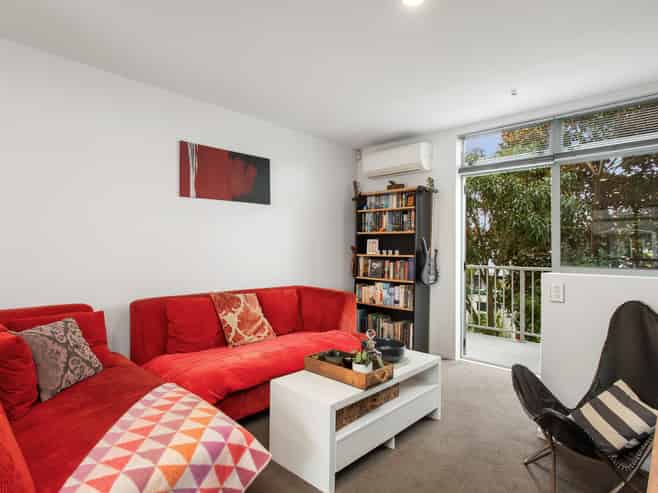 6/54 Champion Street, Saint Albans