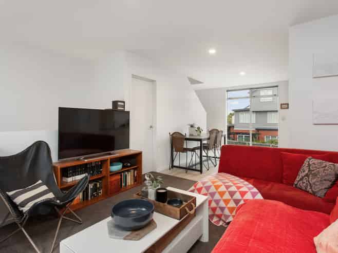 6/54 Champion Street, Saint Albans